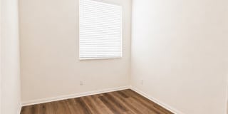16570 Wyndham Gallery 10