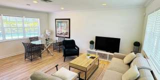 300 NE 7th Street Gallery 3