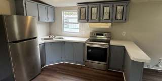 2 Bedrooms - 2 Bathrooms Gallery 1