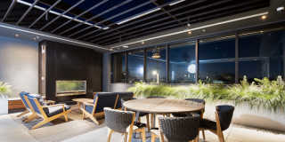 Jones Berkeley Gallery 23