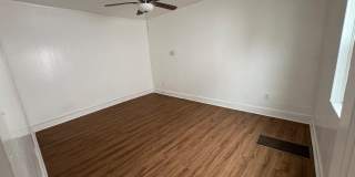 2713 HAMMONDS FERRY Gallery 16