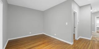 6101 S Langley Ave Gallery 8