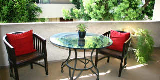 5266 Lindley Avenue Gallery 21