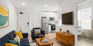 2046 E HUNTINGDON Street unit: 3F Gallery 1