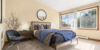 Lake Pointe Gallery 14