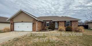 1124 S Venice Ave Gallery 1