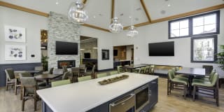 The Kinloch Gallery 11