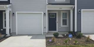 MILITARY MOVE-IN SPECIAL: HALF OFF FIRST MONTHS RENT (For military only) Gallery 1