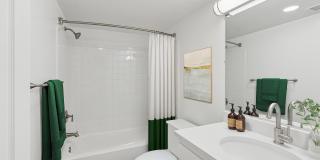 Arrive Silver Spring Gallery 4