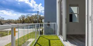 2700 N MYRTLE AVENUE Gallery 14