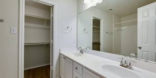 1531 Parkfiled Cir 78664 | 3 Bed 2.5 Bath 1 Car garage $1800 Gallery 18