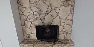 Newly Remodeled 2 BR 1.5 BA Town Homes Gallery 6