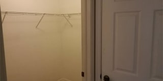 Condominium for Rent in Cape Coral. 2bed/2bath . Zip code 33990 Gallery 9