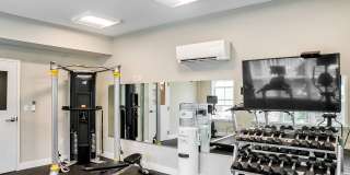 Hudson Square Gallery 11