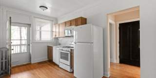 4105 N Spaulding Gallery 5