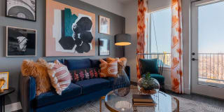 Alexan Julian Gallery 32