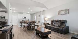 827 laurel Gallery 8