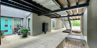 140 S Fredericksburg Gallery 15