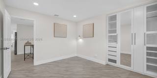 1001 NW 4th Ct Gallery 35