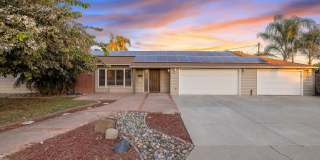 3 bedroom 2 bath with Pool and Solar Gallery 1