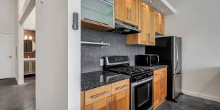 2514 Abercorn Street, Unit 205 Gallery 1