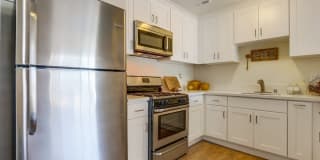 Newport Seacrest Apartments Gallery 12