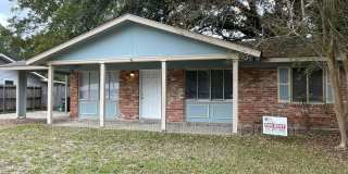 1875 Lombard Dr. Gallery 2