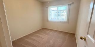 3 BLOCKS TO MISSION BAY! SPACIOUS 2BD/1BA TOP FLOOR APARTMENT W/ GARAGE!!! $2,995/mo Gallery 11