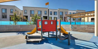 Beautiful Energy Efficient Hayward Townhome w/ Modern Updates Gallery 30