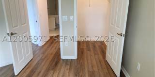 3600 Oaks Clubhouse Dr Gallery 34
