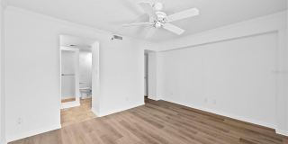 201 W LAUREL STREET Gallery 11