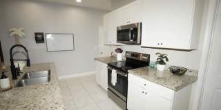 1271 Northwest Leonardo Circle Gallery 6