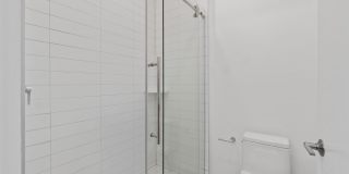 260 AVENUE E Gallery 18
