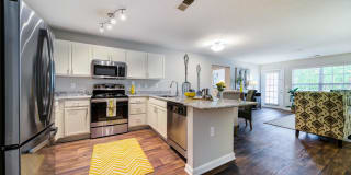 Summerlin Ridge Apartments Gallery 25