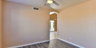 4 Bedroom/Den Gallery 13