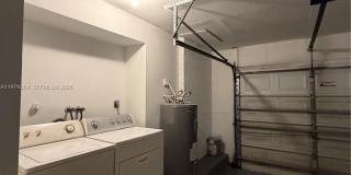 1246 NW 125th Ter Gallery 34