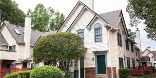 Adorable home in Hampton Gallery 1
