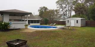Pool Home in FWB! Gallery 21