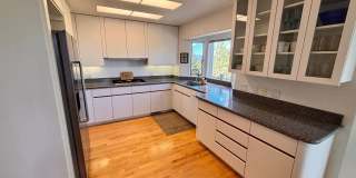 Ski Lease Available - Mountain Masterpiece with Panoramic Lake & Mtn Views Ski Lease Available - Mountain Masterpiece with Panoramic Lake & Mtn Views Gallery 10