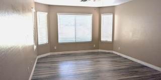 4226 N 92nd Lane Gallery 8