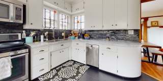 Charming Historic Craftsman Gallery 10