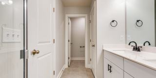 725 Prairie View Drive - 1 Gallery 17