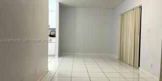 543 Racquet Club Rd Gallery 10