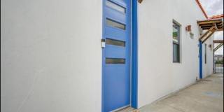 1542 N Alamo Gallery 2