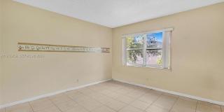 3750 SW 60th Ter Gallery 40