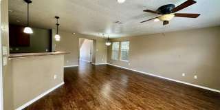 13710 York Woods Gallery 3