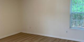 Three Bedroom, Two Bath House on Masonboro Loop Gallery 14