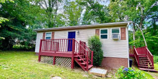 DOG FRIENDLY 2 BED/1 BATH IN ARDEN Gallery 1