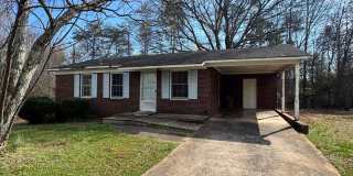 2 bedroom / 1 office / 1 bathroom in Shelby, NC Gallery 1