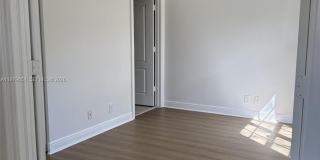 601 S Federal Hwy Gallery 19